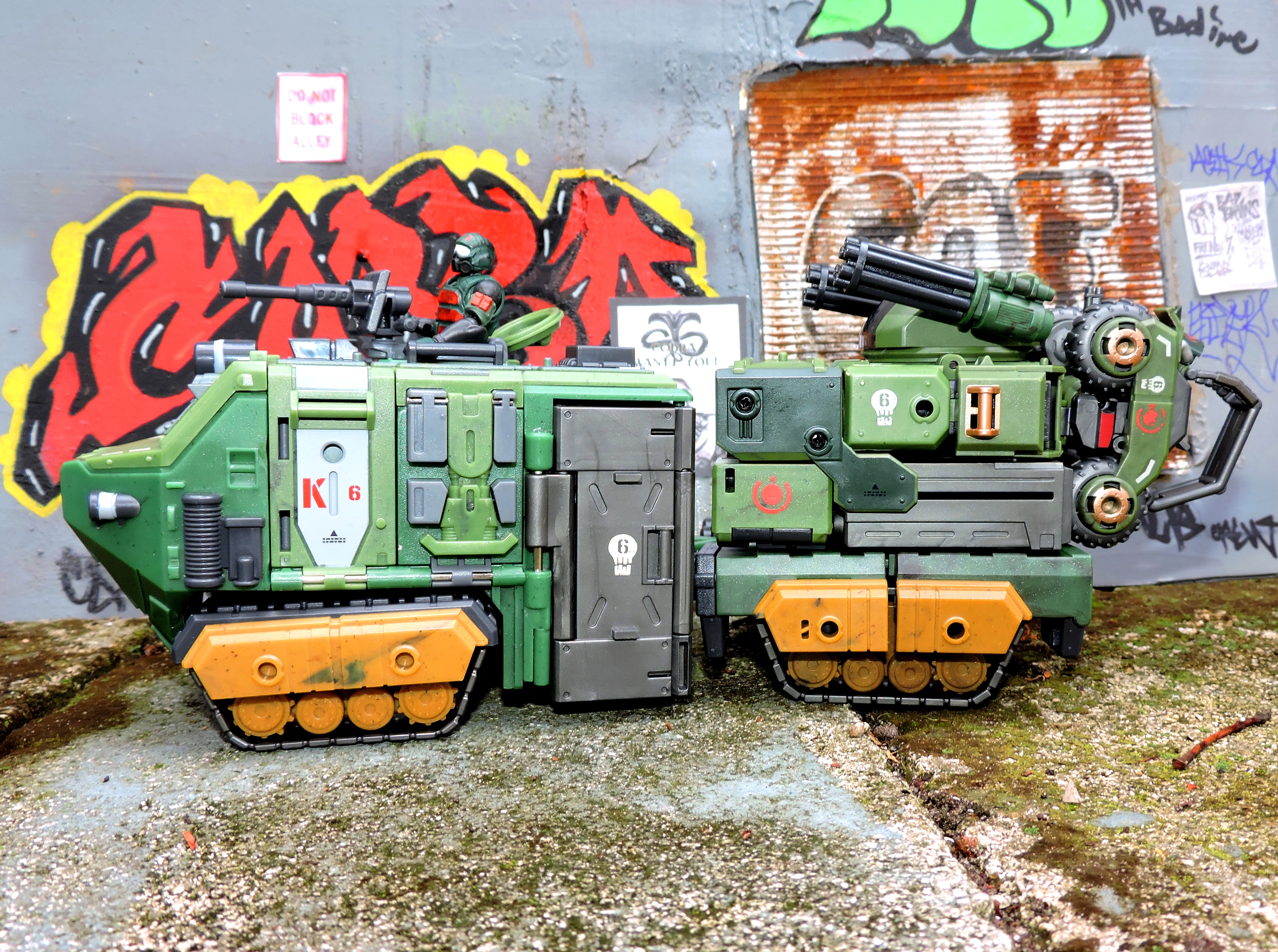 B2.Five Acid Rain World K6 Jungle Chapel HETT600k Pictorial Review